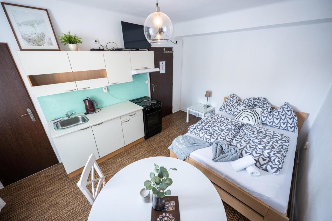 Apartmány Lanna Ceske Budejovice Esterno foto